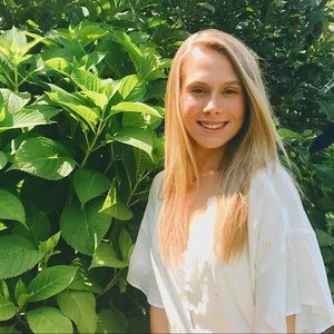 Meet your Posher, Erin